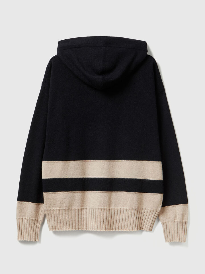 SWEATER W/HOOD Mulher image number 6